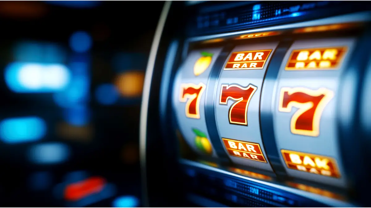 slot machine with jackpot on screen