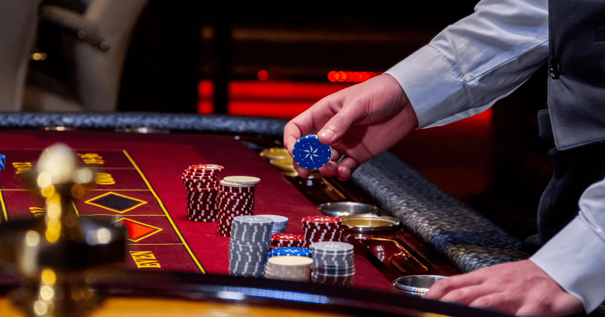 how to deal roulette